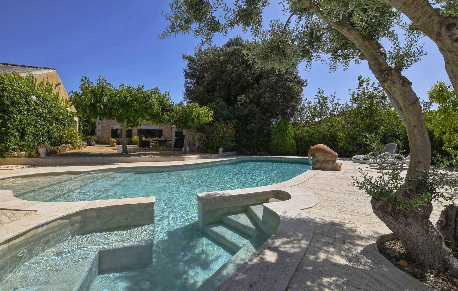 Romantisches Mit Jacuzzi Im Freien Alcúdia